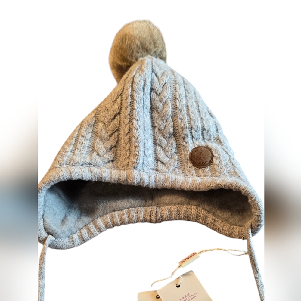 Somaler Adventure Zone Fleece Lined Knit Hat Size Med NWT
